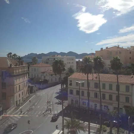 Spacious In The Center Of Terrace Easy Walk To The Croisette And Palais - 1923 Apartment Cannes